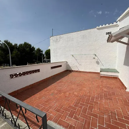 Estudio Con Terraza Cerca Del Mar Torredembarra