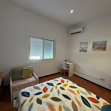 Estudio Con Terraza Cerca Del Mar Apartment *